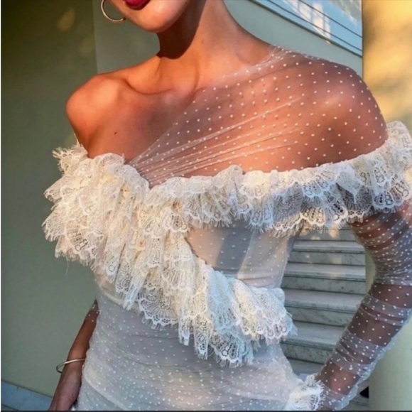 House of CB ‘Sorrel’ Ivory Lace Frill Tulle Asymmetric Minidress NWT - Picture 3 of 15